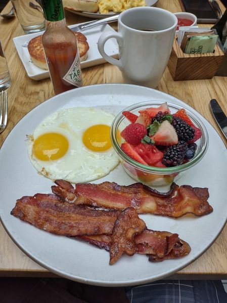 Free breakfast at the Nines
